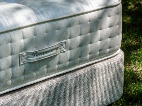 Nillspring Lausanne Belgisch luxe matras Reyskens